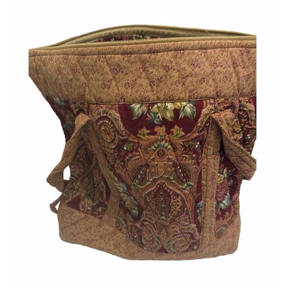 Tapestry Hobo Shoulder Bag Paisley Floral Quilted Zippered Tote Red Brown - Picture 1 of 6